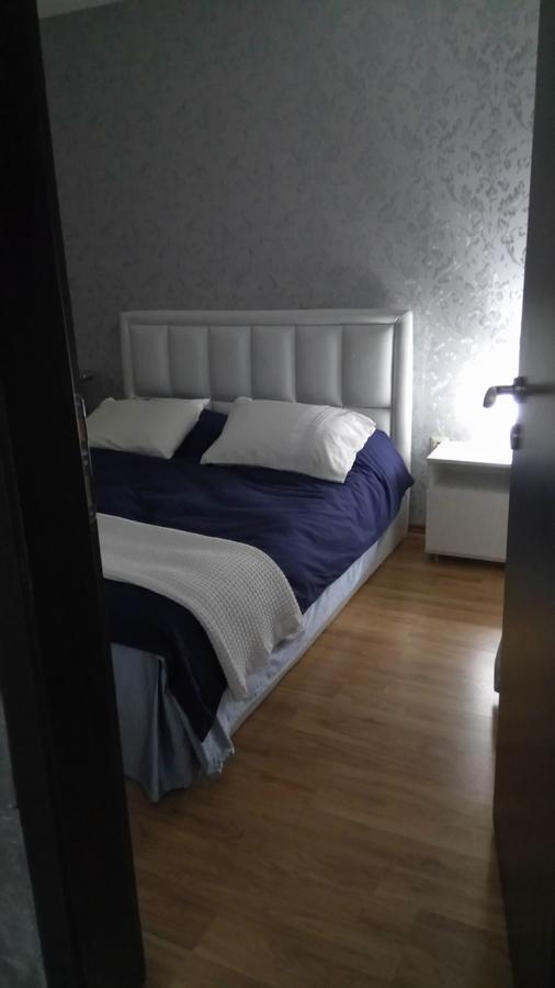 Lili50 Apartment Plovdiv Bagian luar foto
